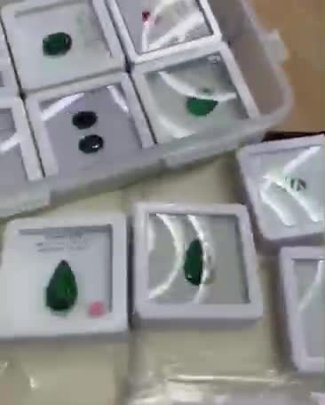 祖母绿蓝宝石红宝石彩宝钻石回收