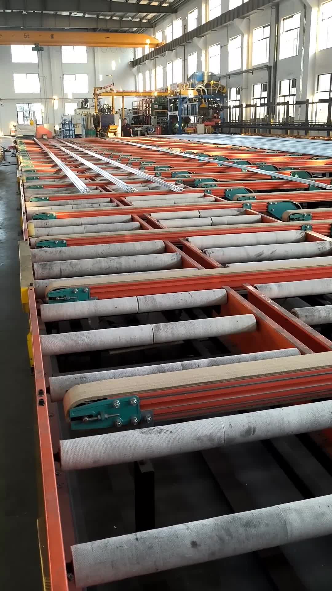 江苏连接挤压机冷床铝材全自动锯床厂家