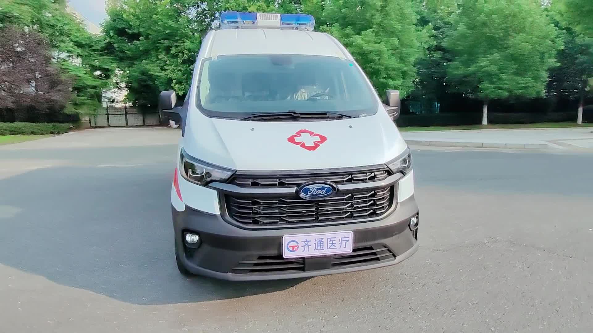 福特全顺T6监护型救护车