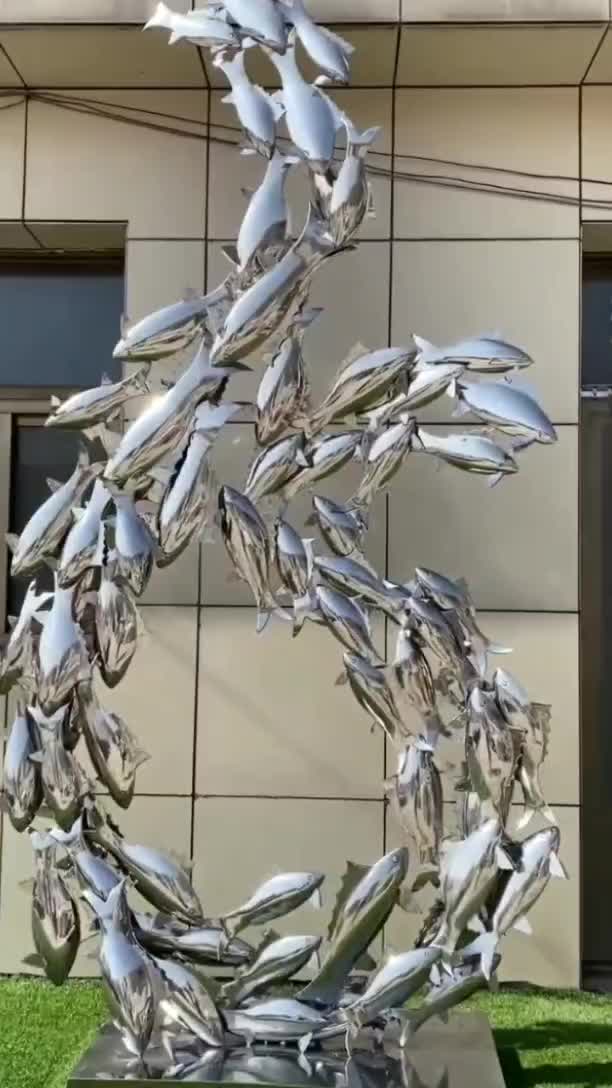 不锈钢镜面鱼群雕塑生产厂家