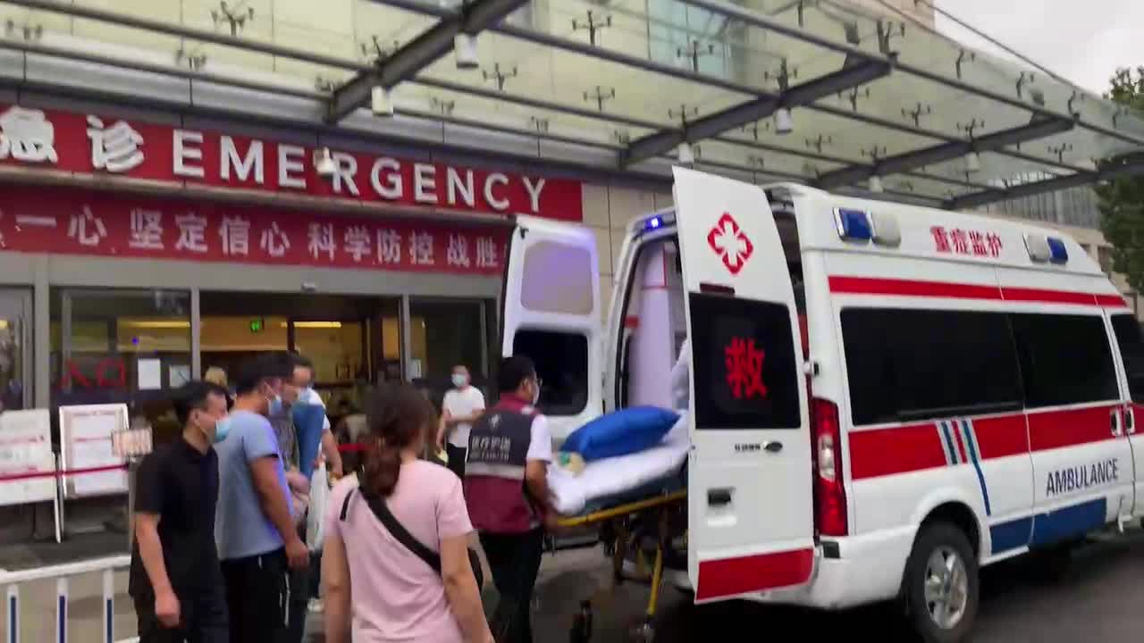 北京救护车出租转运公司-跨省转运病人出院