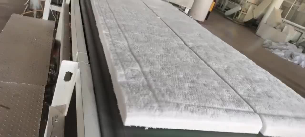 山东硅酸铝针刺毯厂家，淄博硅酸铝针刺毯厂