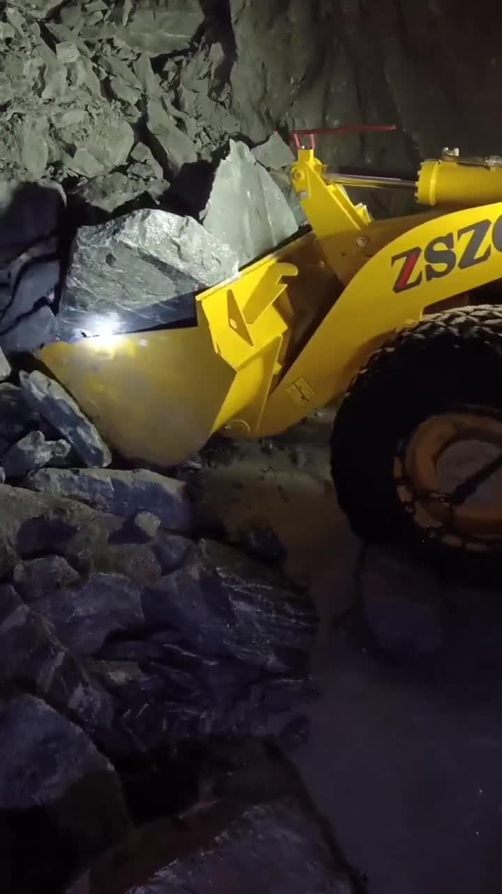 煤矿防爆装载机20型卧式隧道铲车证件