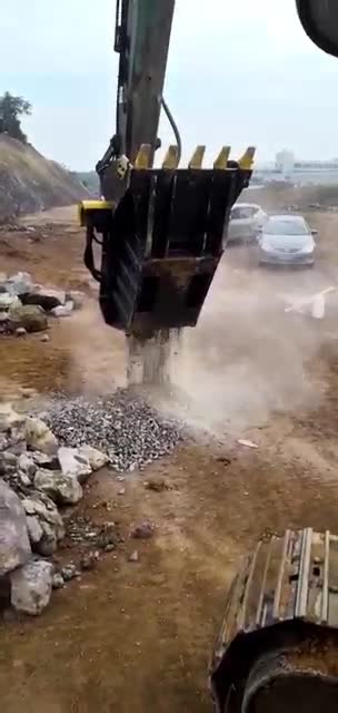 10-30吨挖机破碎斗矿山开采破碎设备