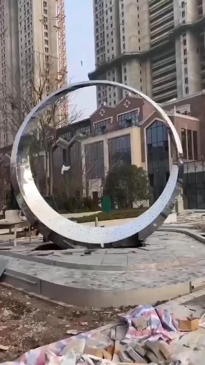 不锈钢月亮雕塑，圆环雕塑