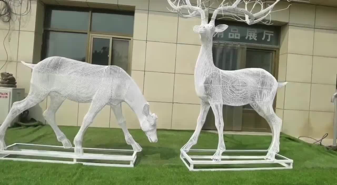 不锈钢镂空鹿雕塑，钢丝编织鹿雕塑