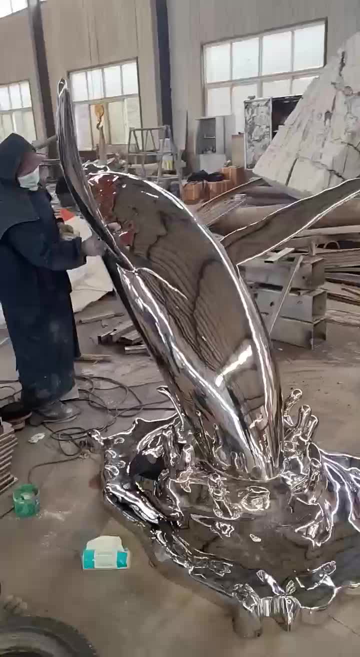 不锈钢鲸鱼雕塑，镜面鲸鱼雕塑制作
