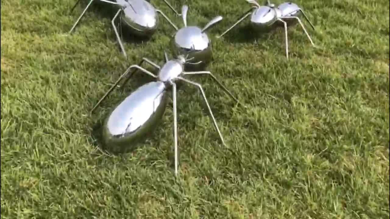 不锈钢蚂蚁雕塑加工厂家
