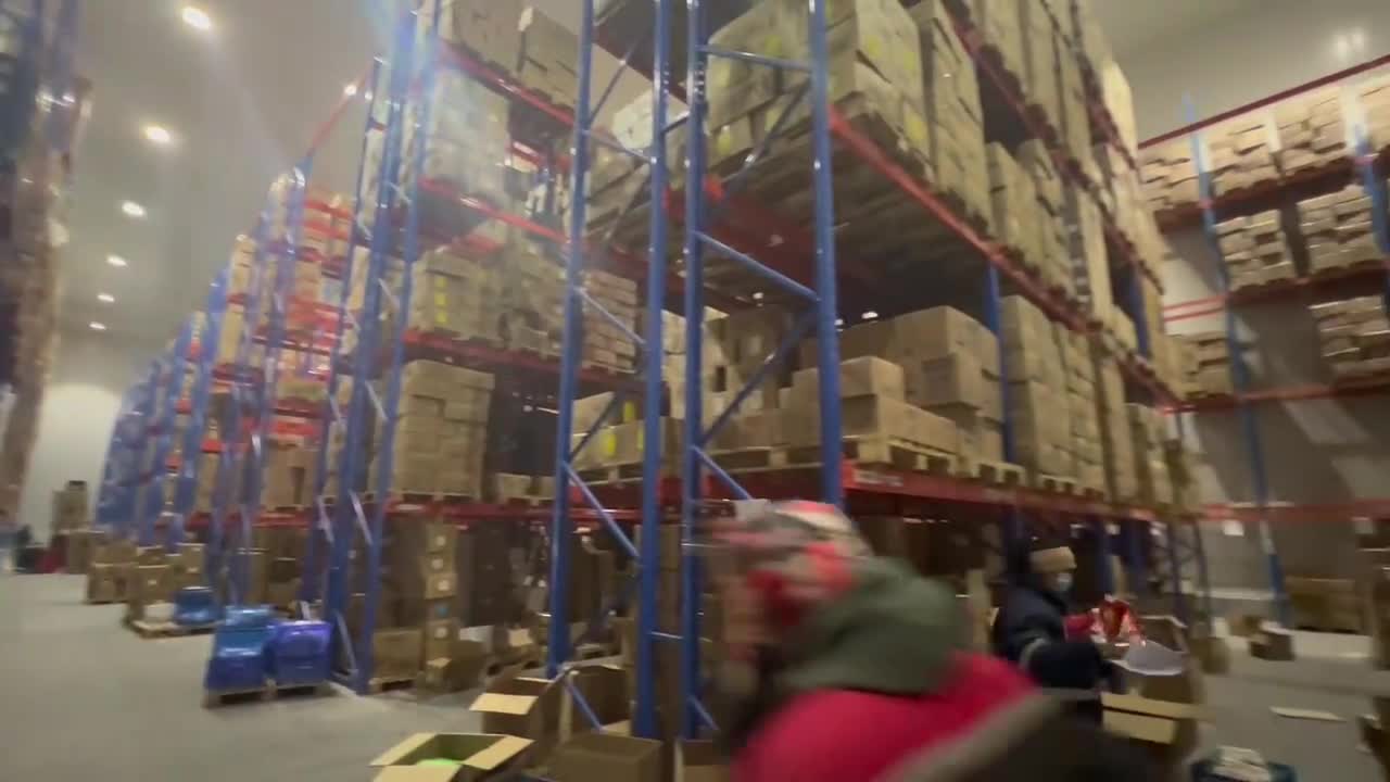 郑州某食品厂高位冷库货架重型横梁式货架