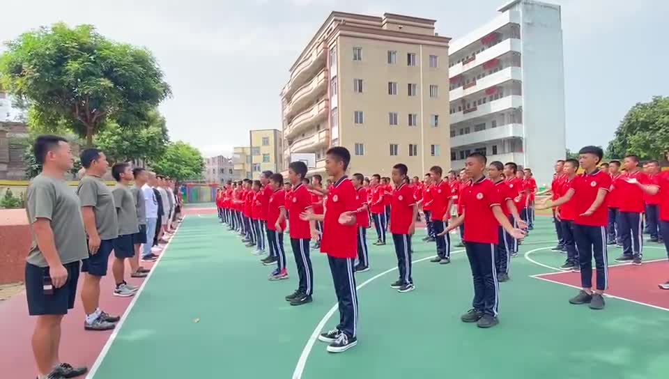 特殊少年教育学校教师节谢谢你们的爱