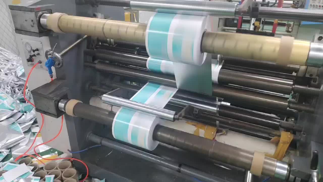 厂家定制生产包装机包装卷材枕式包装机卷膜