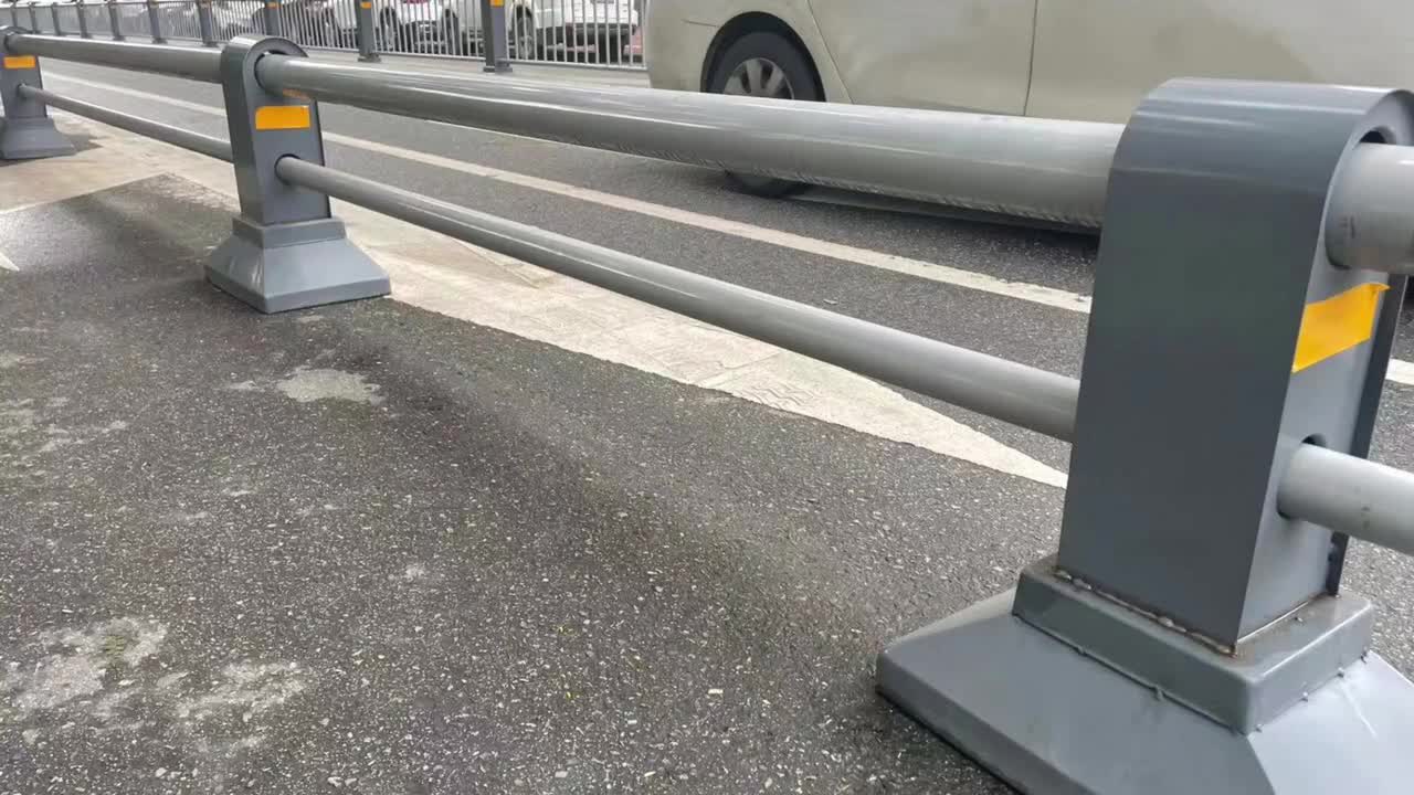 市政护栏道路防撞栏机非隔离墩