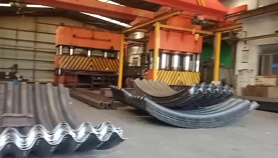 钢波纹涵管生产厂家整体式钢制波纹管施工