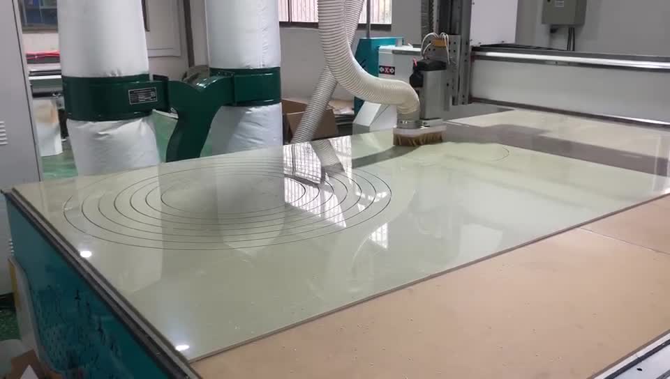 PP塑料板材雕刻机CNC雕刻机