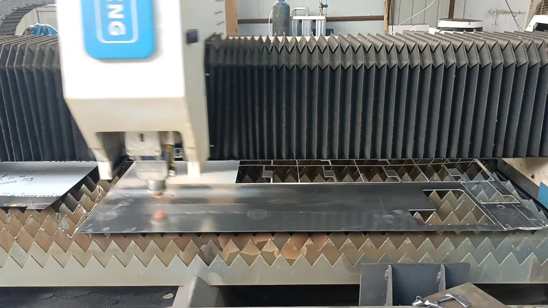 剪板折弯激光切割钣金焊接加工