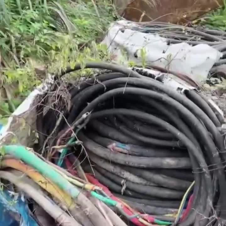 广东大量电缆回收公司，废旧电线电缆回收