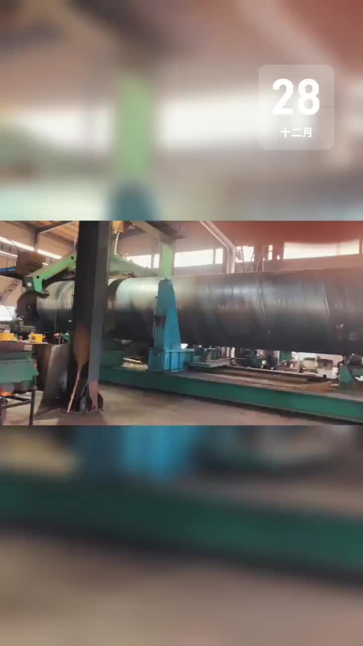 螺旋钢管的生产过程口径真大啊