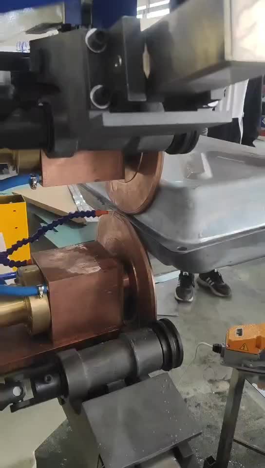 济南咏旭焊接设备有限公司FN系列滚焊机