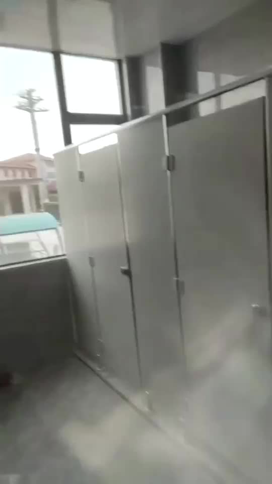 梅州信尚佳学校公共卫生间隔断板定制安装